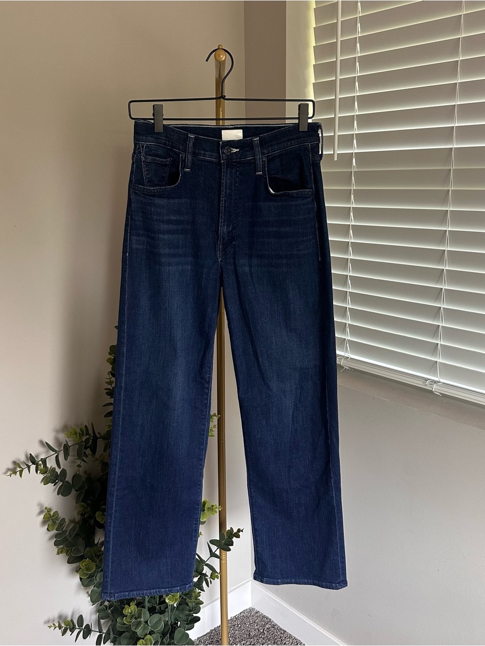 MOTHER Dark Blue Jeans